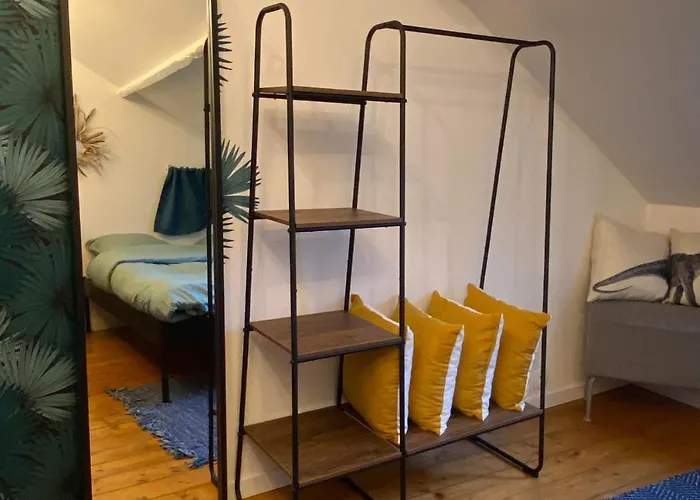 La Maison Des Plantes, Charmante, Atypique Et Cosy Pour 4 Personnes Avec Parking Et Jardin